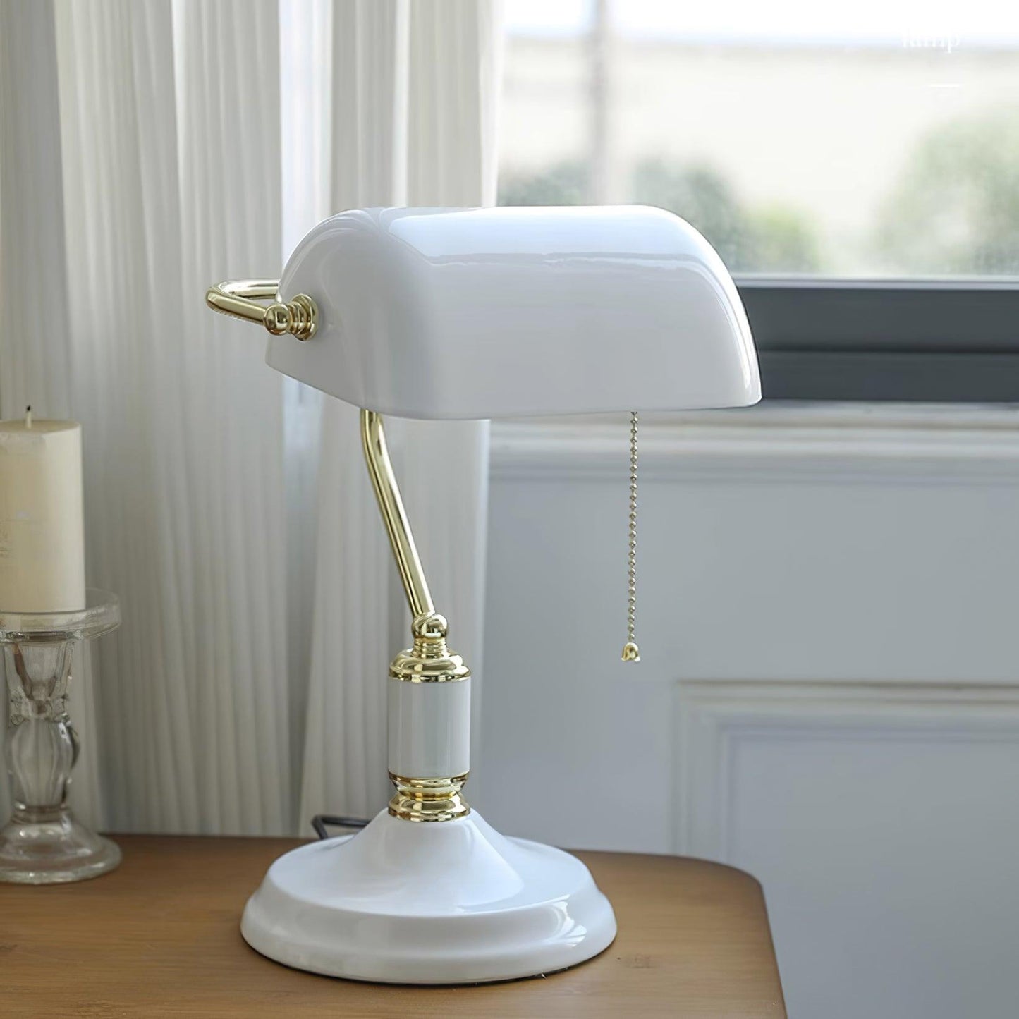 Colette Vintage Bankierlampe mit grünem Glasschirm