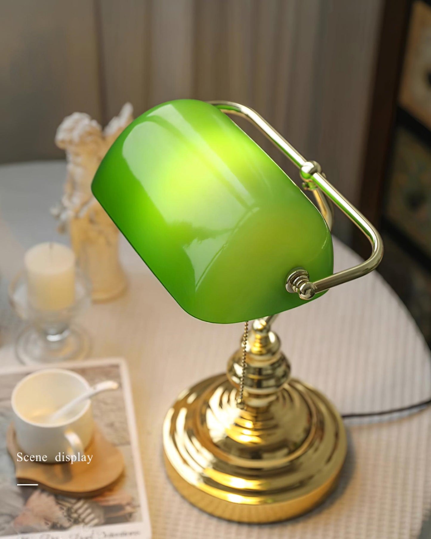 Colette Vintage Bankierlampe mit grünem Glasschirm