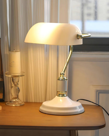 Colette Vintage Bankierlampe mit grünem Glasschirm