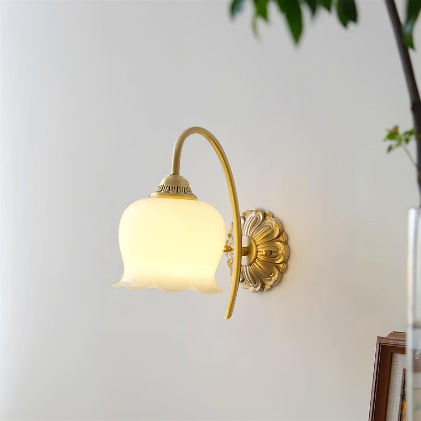 Mia Vintage Wall Lamp with Gold Finish and Beige Bell Orchid Accent