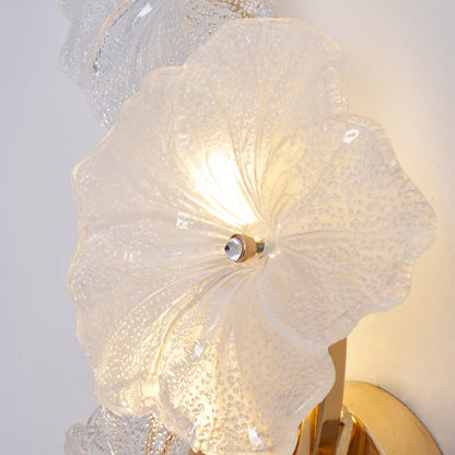 Aurélie Virelle Blumen-Wandleuchte mit Glasblüten-Design
