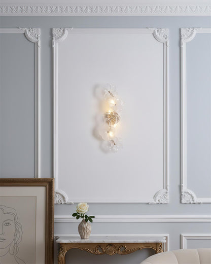 Aurélie Virelle Blumen-Wandleuchte mit Glasblüten-Design