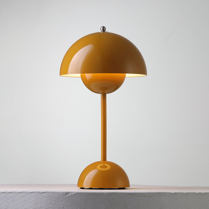 Élodie Wiederaufladbare LED-Tischleuchte mit Doppelkugeldesign
