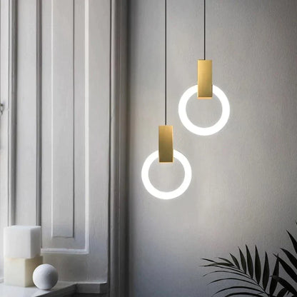 Isabelle Circular Halo Pendant